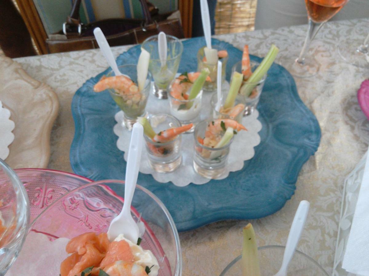 Luxury Olimpia Restaurant Alojamento de Acomodação e Pequeno-almoço