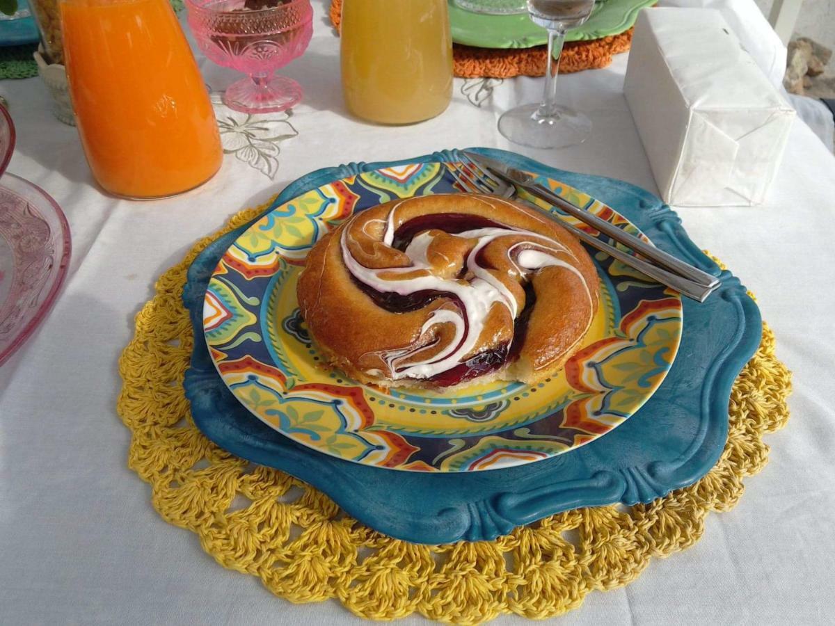 Luxury Olimpia Restaurant Bed & Breakfast 2*